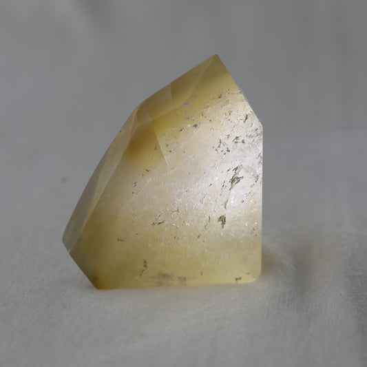 Yellowish Amphibole
Golden Amphibole
Honey Yellow Amphibole
Light Yellow Amphibole
Yellow-Brown Amphibole
Freeform
sentient crystals
amphibole in quartz
amphibole