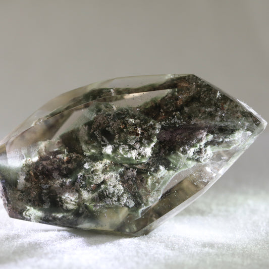 Garden Quartz Freeform 156gm - Sentient Crystals - stone type - stone keywords