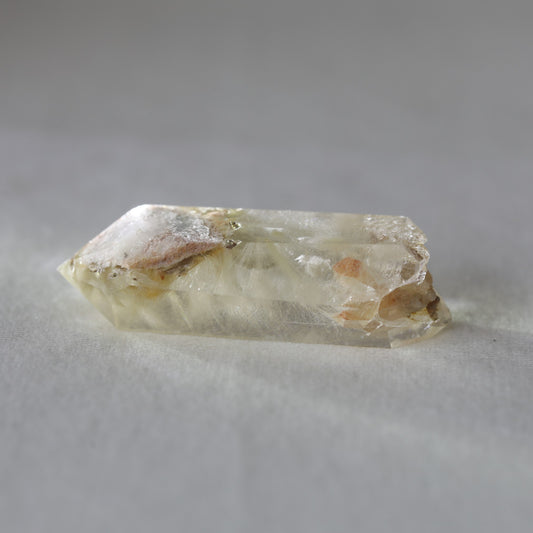 Golden Rutile Quartz Free Form 27.30gm