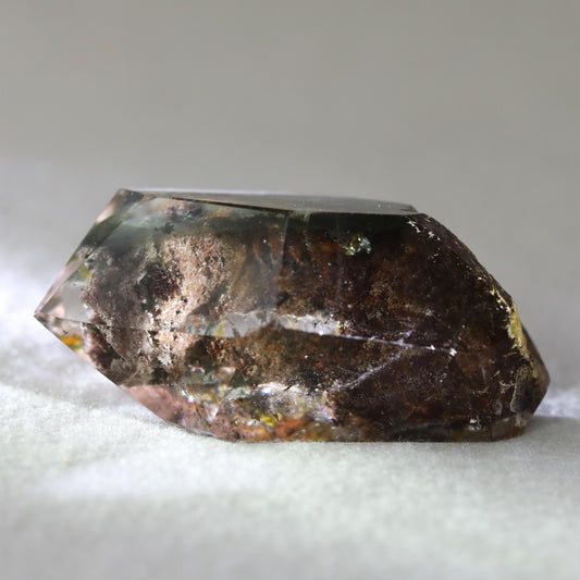 Garden Quartz FREEFORM 138.80gm - Sentient Crystals - stone type - stone keywords