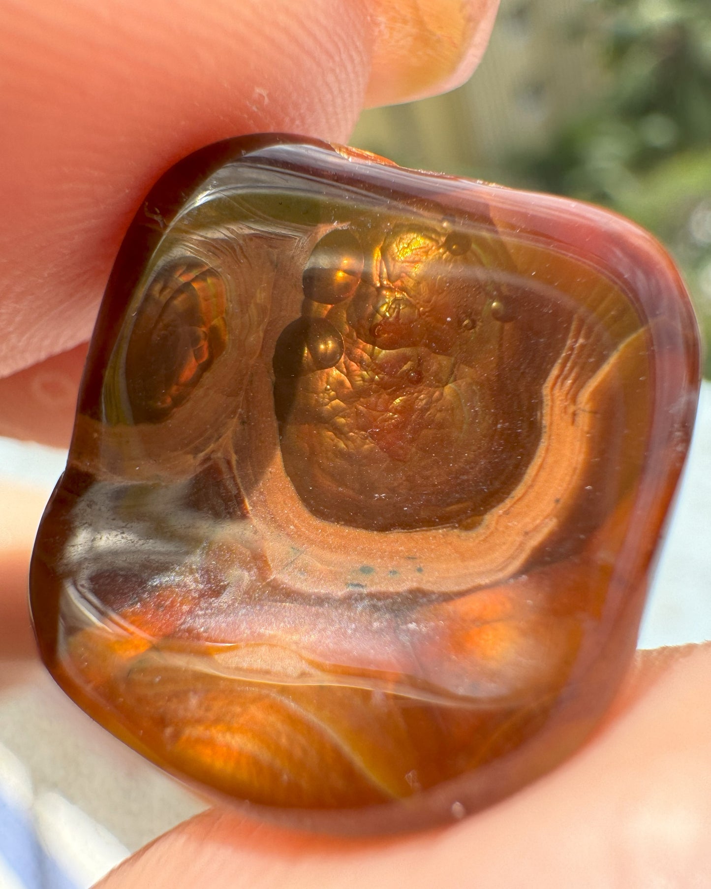 Fire Agate Raw – Protection, Courage & Inner Strength