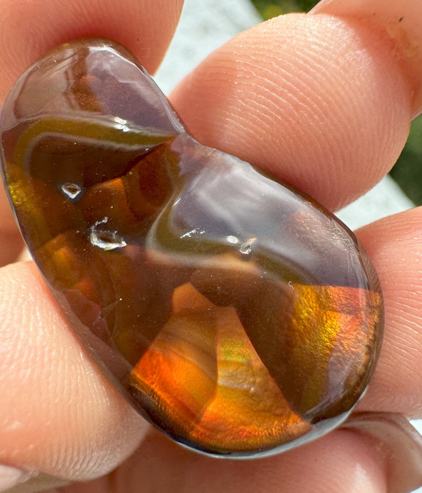 Fire Agate Raw – Protection, Courage & Inner Strength