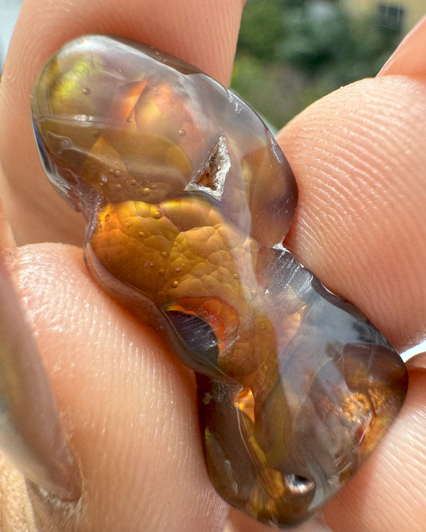 Fire Agate Raw – Protection, Courage & Inner Strength
