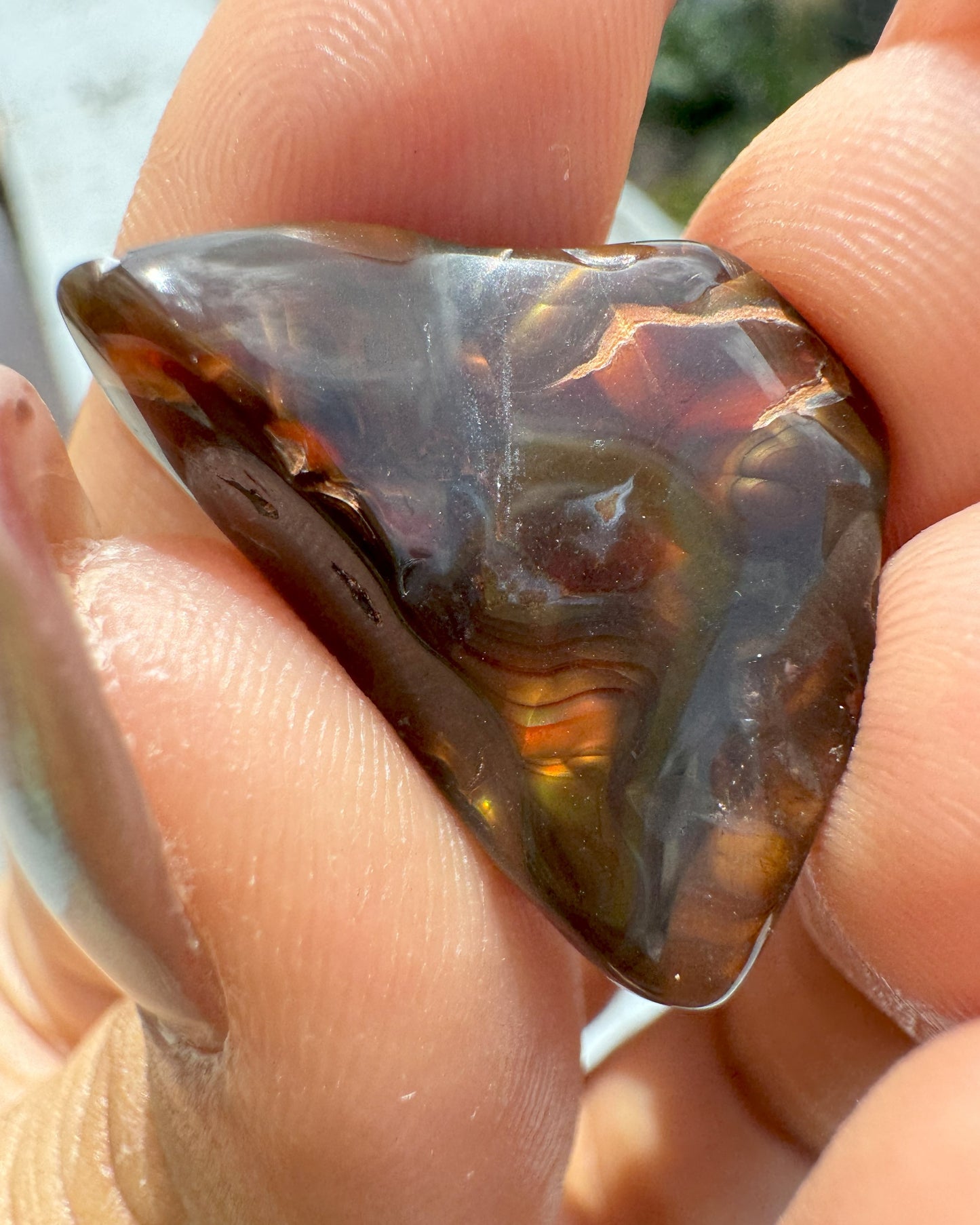 Fire Agate Raw – Protection, Courage & Inner Strength